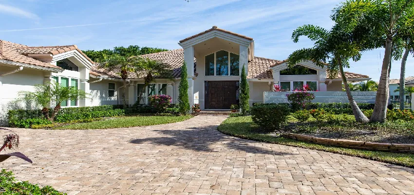 Essential Home Repairs to Make Before the 2026 Hurricane Season